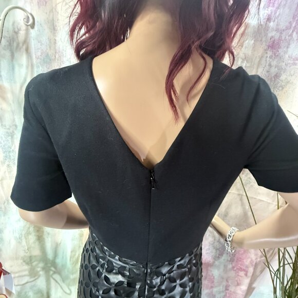 📌Cynthia Steffe Mix of Materials Laser-Cut Faux Leather Mini Dress - Picture 9 of 15